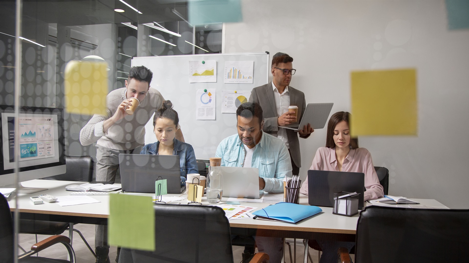 SEO agency team collaborating